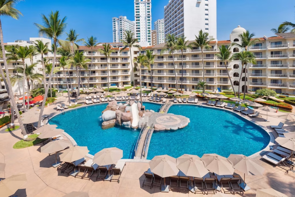 One of the cheapest all inclusive resorts in Puerto Vallarta