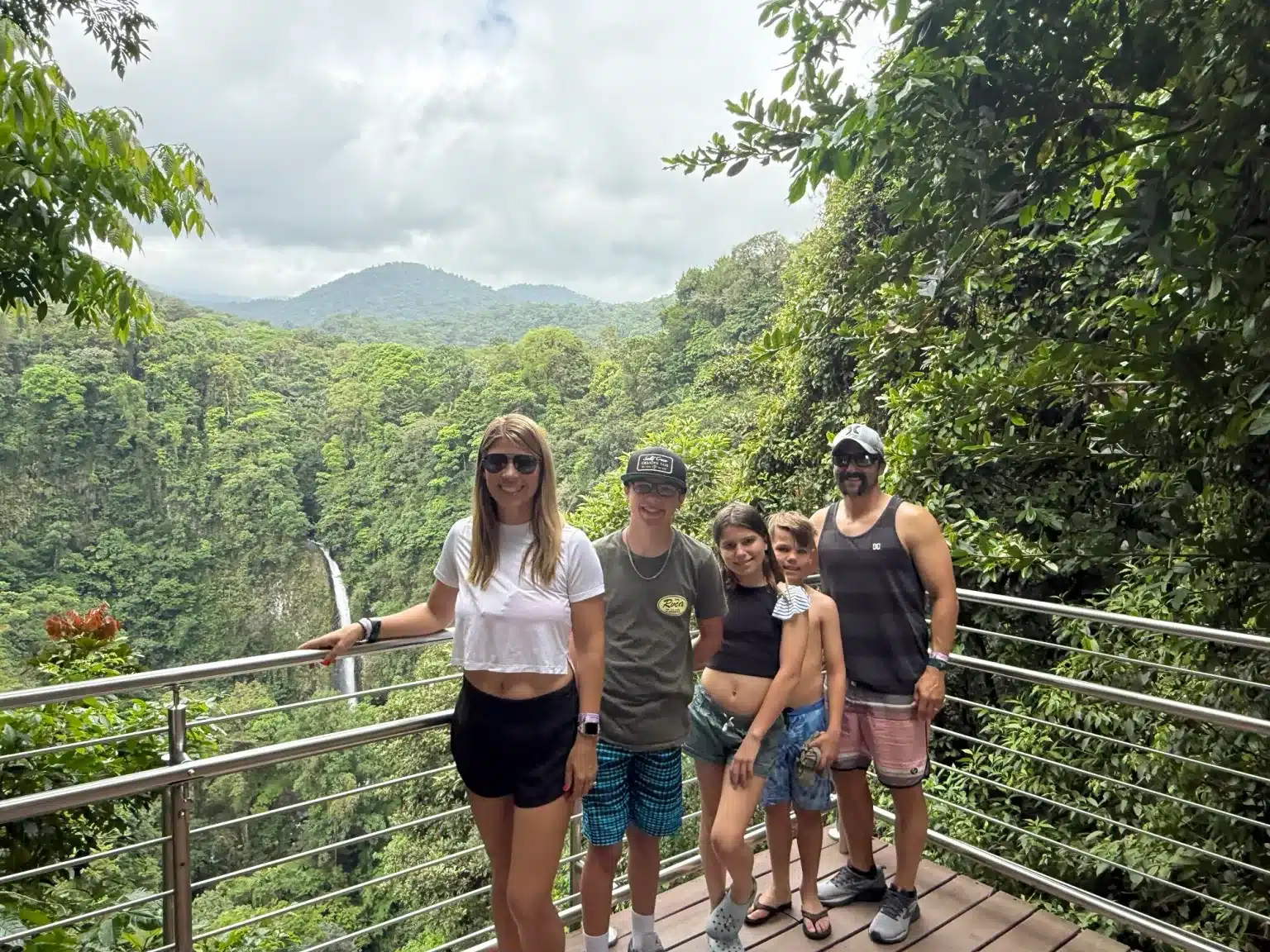 There are beautiful views in these Costa Rica places to visit