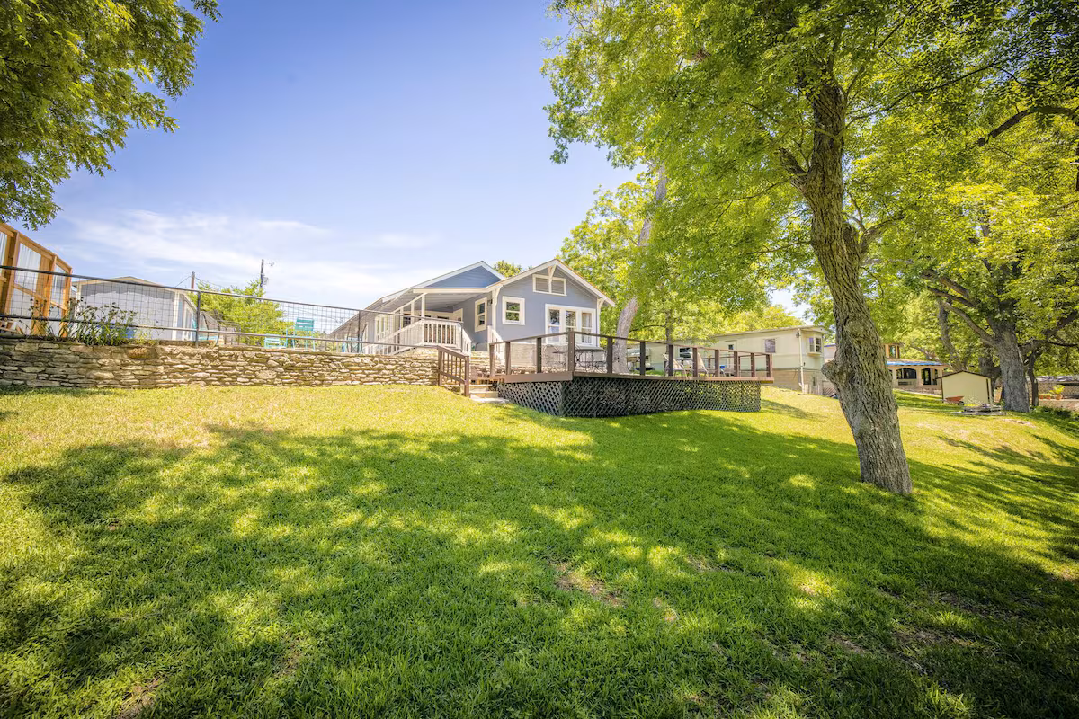 The best Airbnbs in Austin right on the river