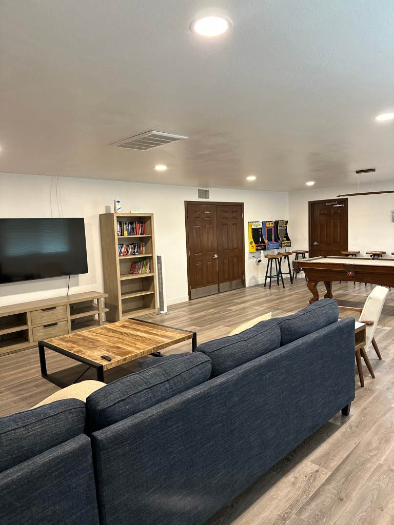 The rec room at the Oceanside RV park