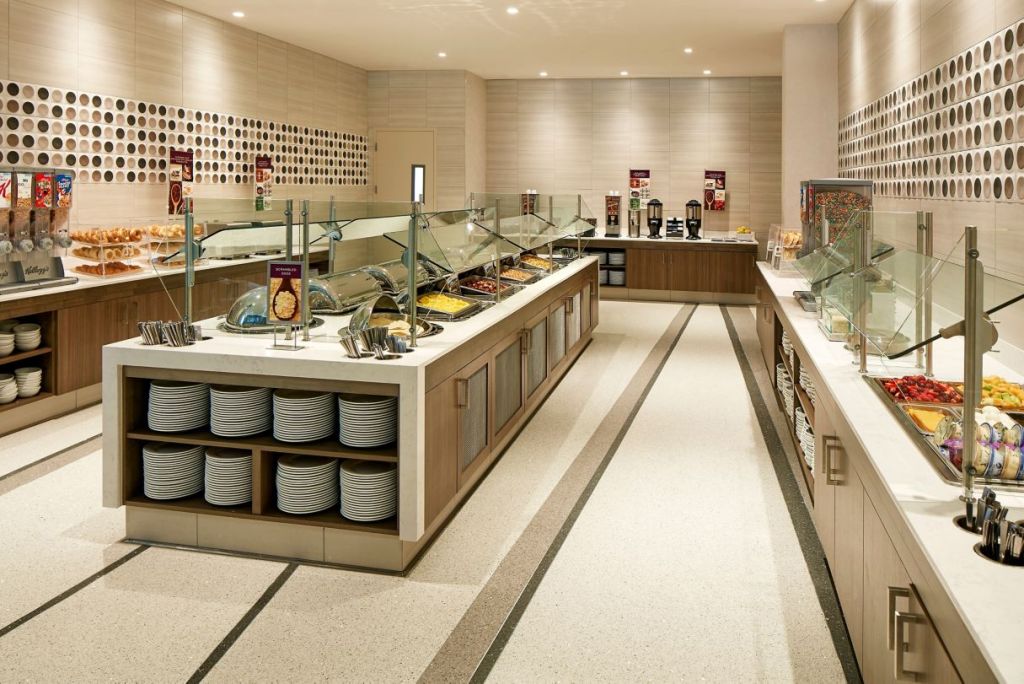 The Residence Inn is one of the hotels near Disneyland with free breakfast.