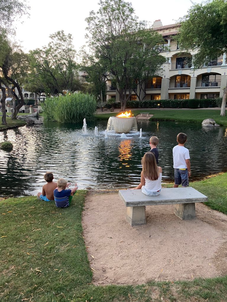 The beautiful grounds at this Scottsdale family resort