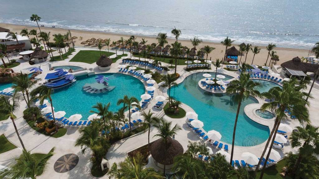 Hard Rock is definitely a family friendly resort in Puerto Vallarta area