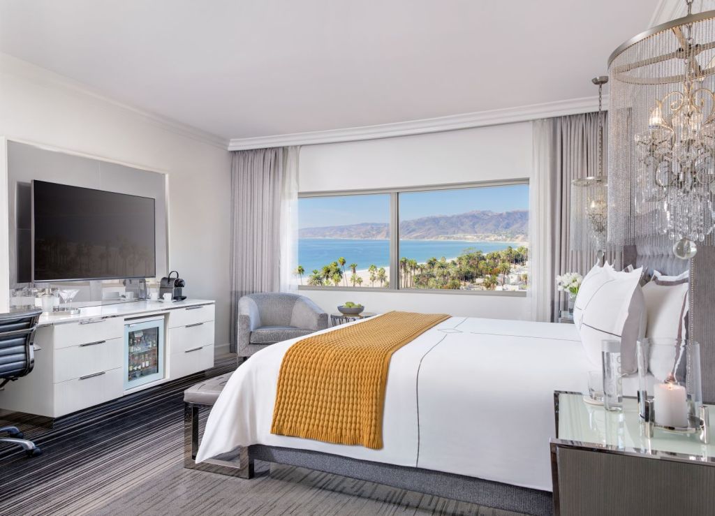The Huntley Hotel is one of the best family hotel Los Angeles options