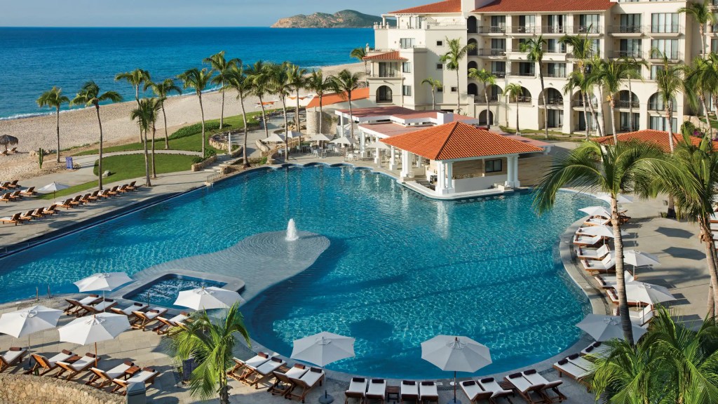 The Dreams Los Cabos Suites is one of the best all inclusive family resorts in Cabo San Lucas