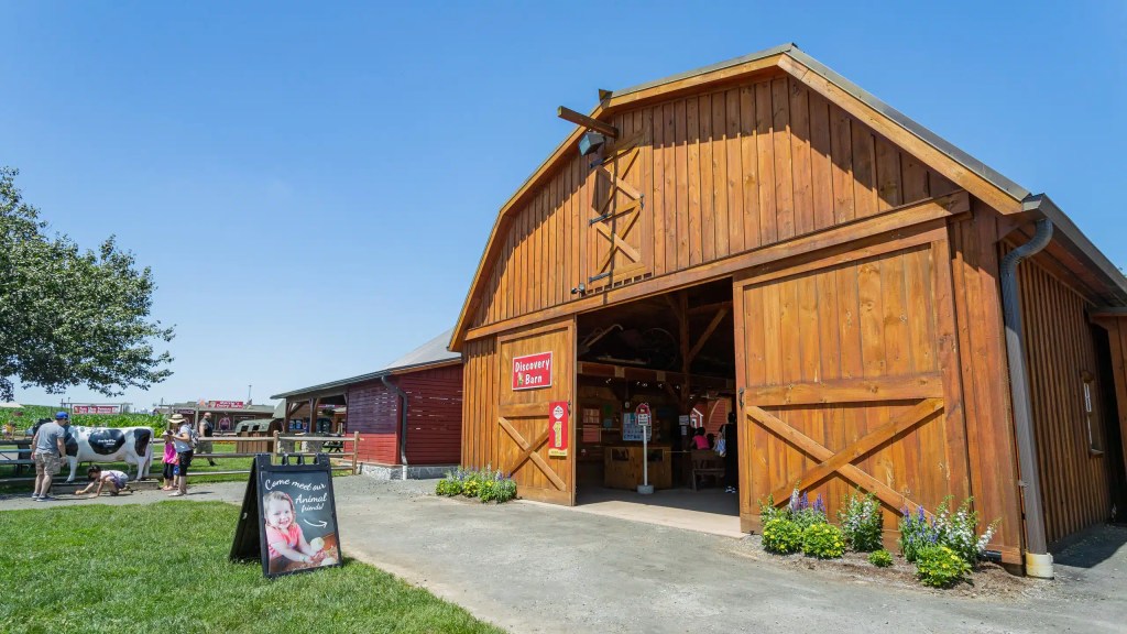Lancaster is one of the best fall vacation ideas for families