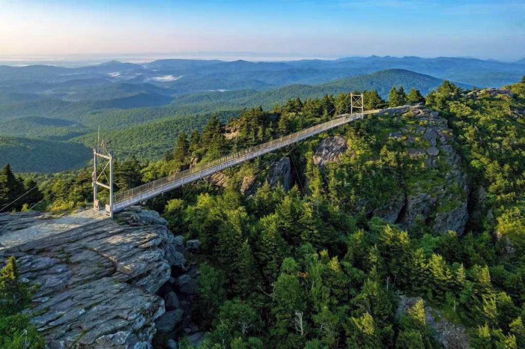 Blowing Rock is a great mountain vacation destination.