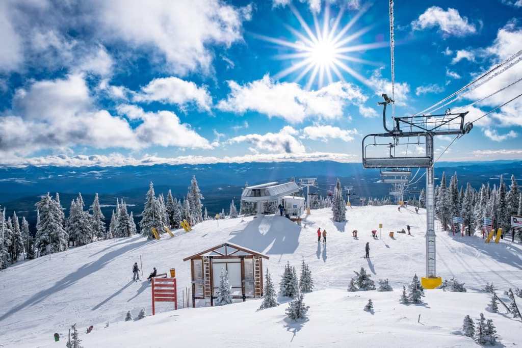 A ski lift at one of the best ski resorts for families