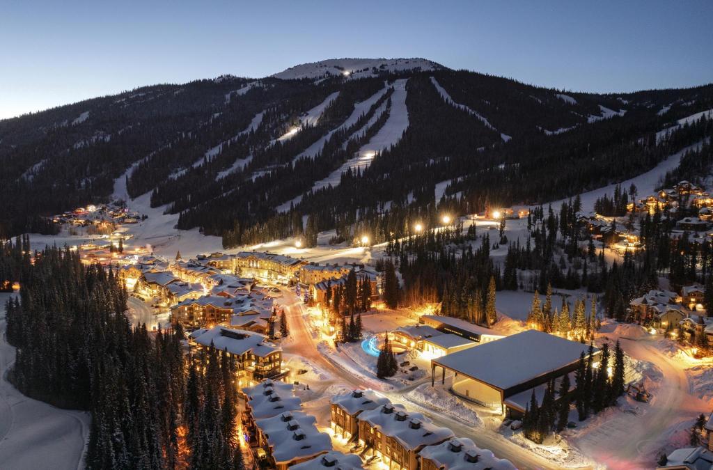 One of the best ski resorts for families in Canada